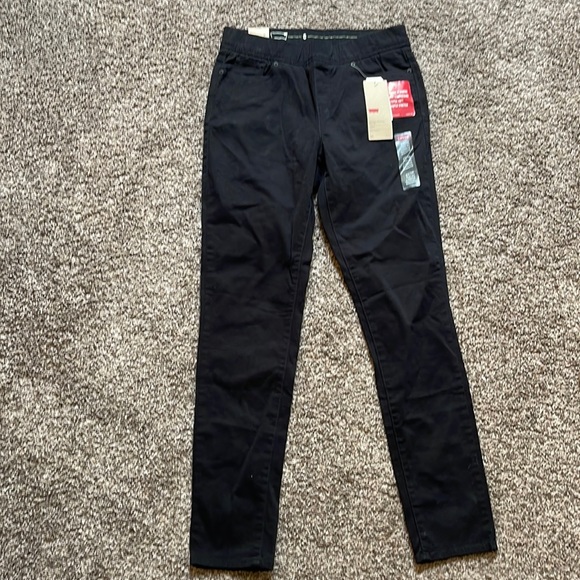 LEVI’s Pull On Leggings Black